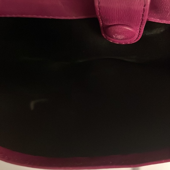 Vintage bottega veneta cross body bag 💕 - Picture 9 of 16